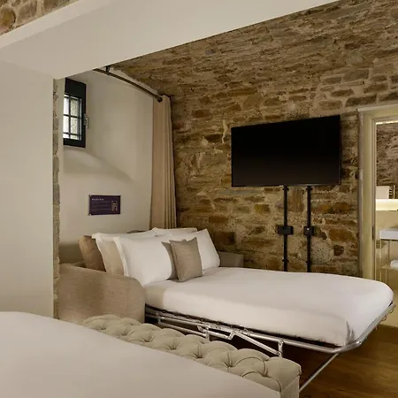 Jail Hotel
